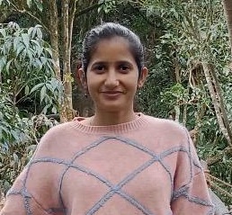 Dr Aarti
